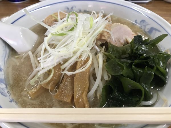 「ラーメン大盛」@とんこつラーメン一代 総本山の写真