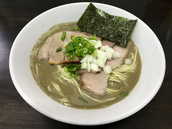 「煮干ソバ　850円」@三和 中華ソバ店の写真