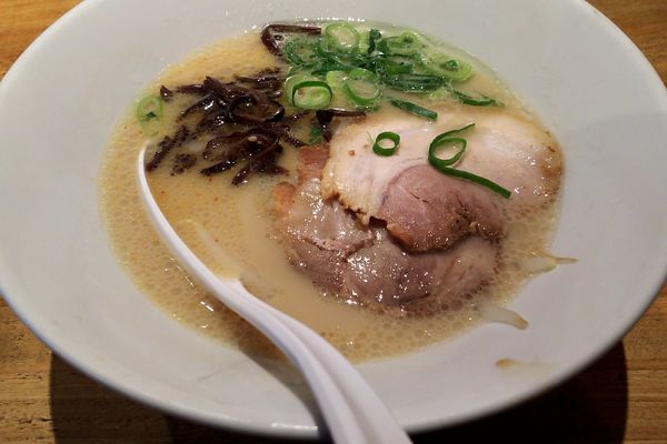 「白丸元味バリカタ(790円)・替え玉(150円)」@一風堂 高田馬場店の写真