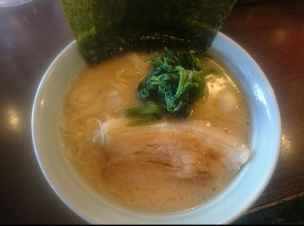 「ラーメン」@横濱家系ラーメン 祭家の写真