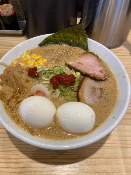 「味玉白味噌らーめん　味玉サービス」@中華そば 貴将の写真