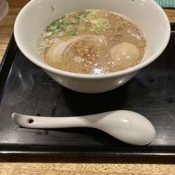 ちゃぶとんらぁ麺＋半熟味付玉子