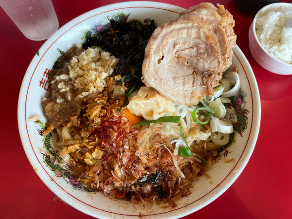 「ラーメン豚2枚　汁なし」@ラーメン英二の写真