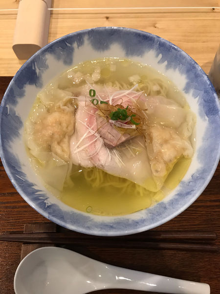 「わんたん入り塩らぁ麺 1,400円」@Ramen FeeLの写真