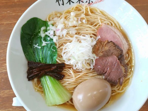 「味玉醤油そば」@竹末東京プレミアムの写真