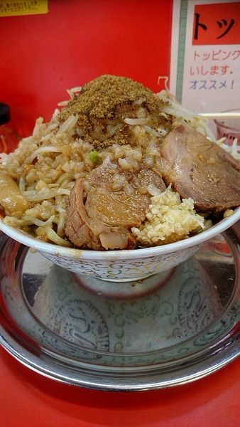 「大ラーメン750円麺600g」@麺でる 戸越店の写真
