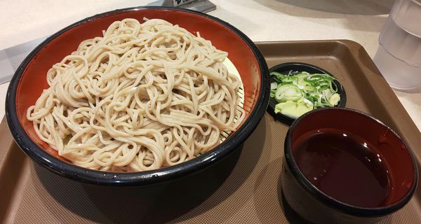 「特もりそば」@名代 富士そば 秋葉原電気街店の写真