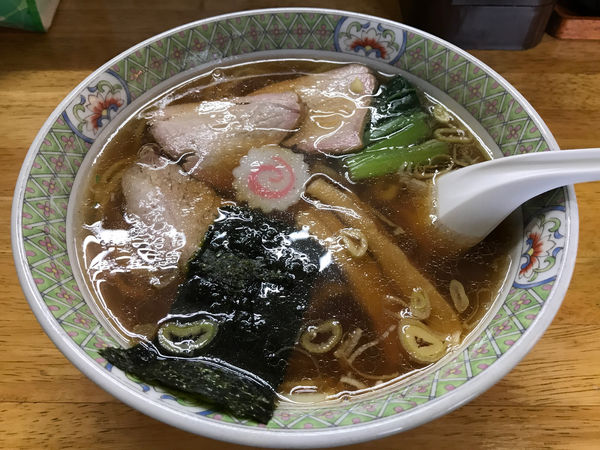 「手打中華 650円」@白河手打ち中華 くぬぎの写真