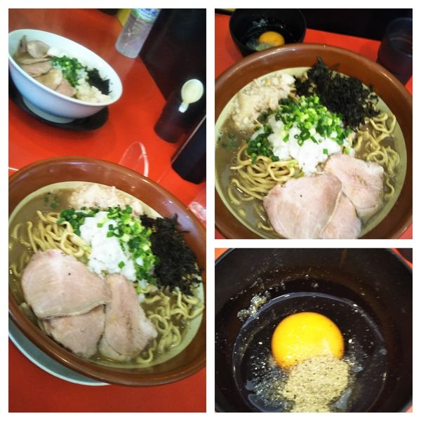 「【限定】背脂濃厚煮干し蕎麦+麺増600申請+煮干粉生卵+玉葱」@鷹の目 獨協大学前本店の写真