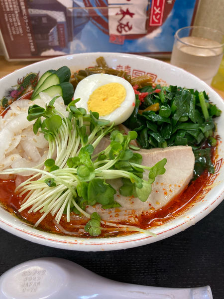 「冷やし満ニラ　塩」@さかえや本店の写真