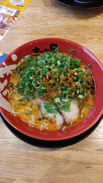 「青ネギ牛骨ジャン」@ラーメンまこと屋 栗東インター前店の写真