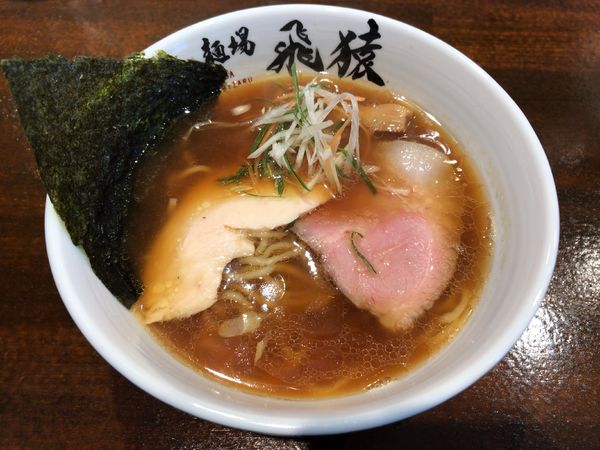 「醬油らーめん」@麺場 飛猿の写真