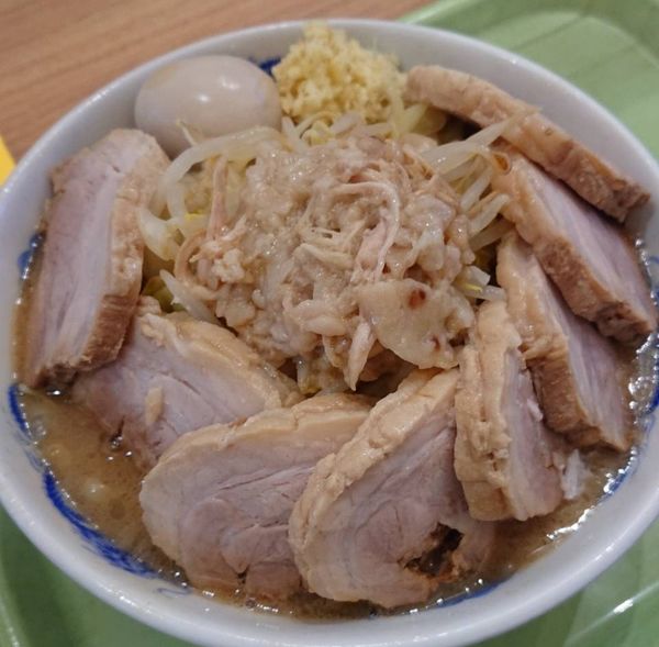 「味玉ラーメン７豚増し」@ジャンクガレッジ イオンレイクタウンmori店の写真