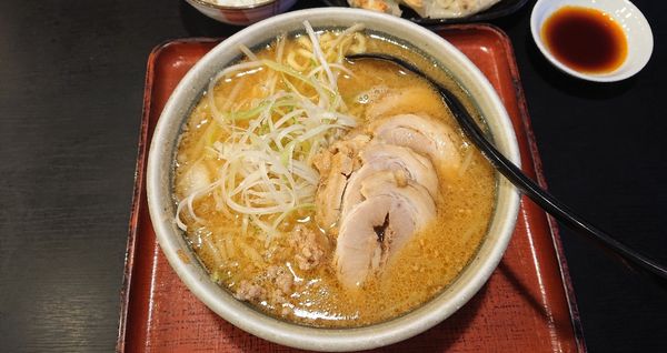 「みそとろとろチャーシューめん   1078円」@らーめん げんき屋 友部駅前通り店の写真