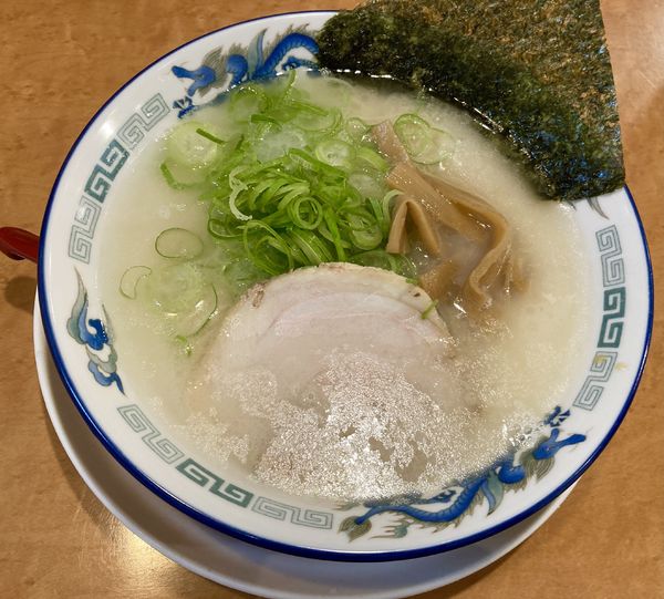 「極上豚骨らーめん」@つけ麺中華そば 節 本八幡店の写真