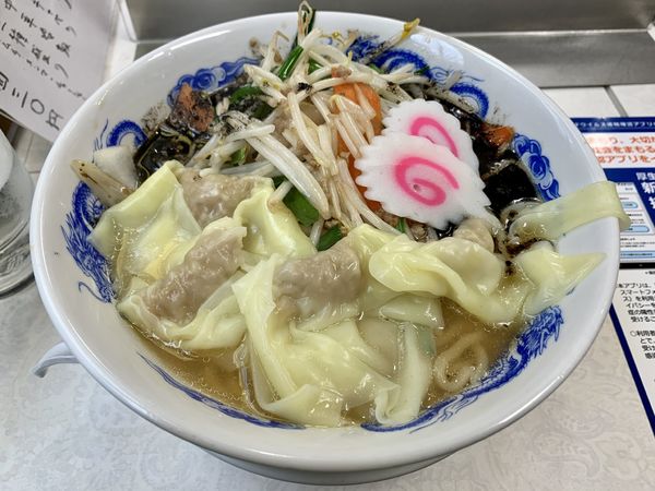 「ワンタンもやしそば960円」@新御茶ノ水 萬龍の写真