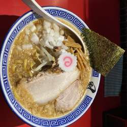 背脂醤油ラーメン