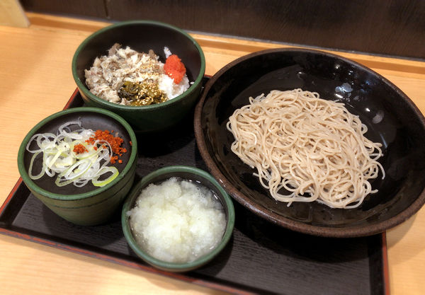 「焼鯖ごはん(390円)+おろし(クーポン)」@ゆで太郎 錦糸公園前店の写真