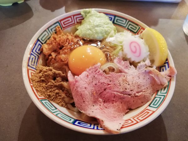 「まぜそば（醤油）」@GURU GURU SIROHEBI NOODLEの写真