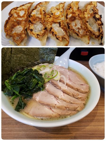 「チャーシュー麺+餃子セット+小ライス」@みうら家 蒲田店の写真