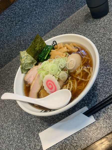 「生姜醤油ラーメン全部のせ大盛り」@Noodle Studio SYU 周の写真