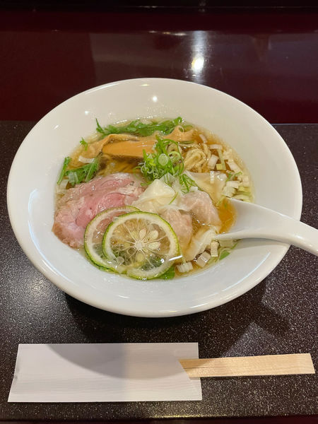 「柚子香る鶏中華そば」@蕎麦切はたゑの写真