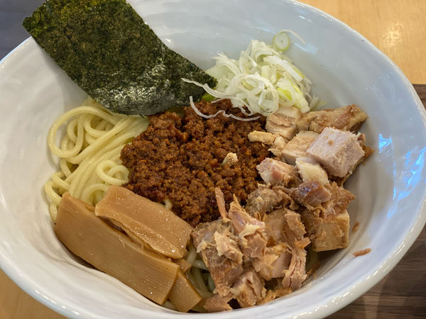 「油そば 肉のせ 1050円」@油そば・まぜそば 油武の写真