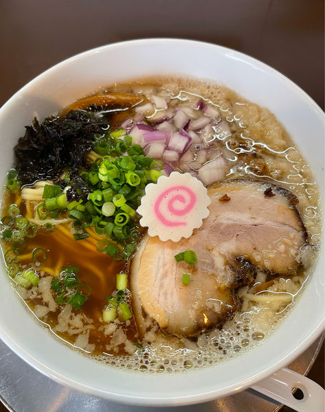 「焼きあご背脂中華そば」@おくに / らーめんの写真