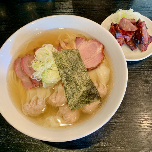 チャーシューワンタンメン(塩味)+刻みチャーシュー