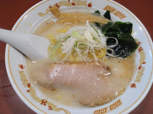 「函館塩らーめん」@北海道らーめん ひむろ 亀戸店の写真