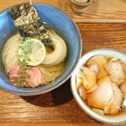 昆布水のつけめん 醤油(350g)+味玉【ユーザーレビュー】