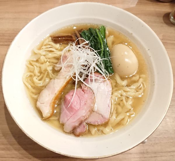 「味玉塩＋手揉み麺 変更」@麺処 ほん田 秋葉原本店の写真