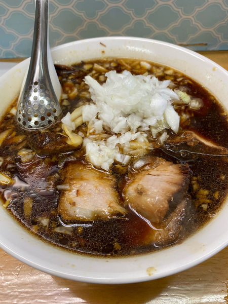 「チャーシューメン➕大盛➕薬味」@ラーメン富士屋 五井店の写真