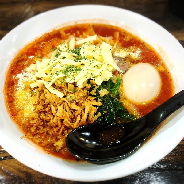 「チーズトマトラーメン(M)」@麺や 空と大地の写真