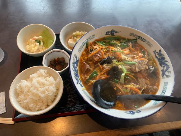 「カルビラーメン定食」@まんぷく亭の写真