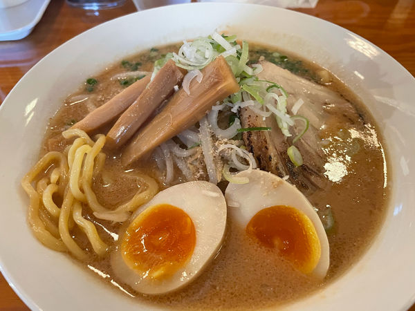 「志のやみそらーめん750円」@志のやの写真