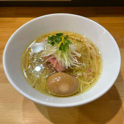 らぁ麺なお人 天神南 ラーメンデータベース