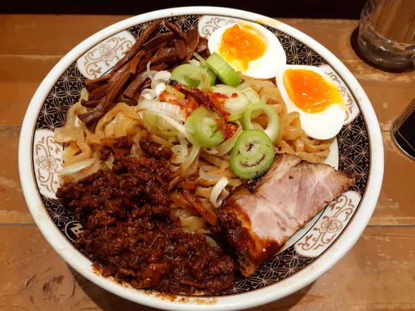 「特製すごい煮干し油そば、大盛」@ラーメン凪 下北沢店の写真