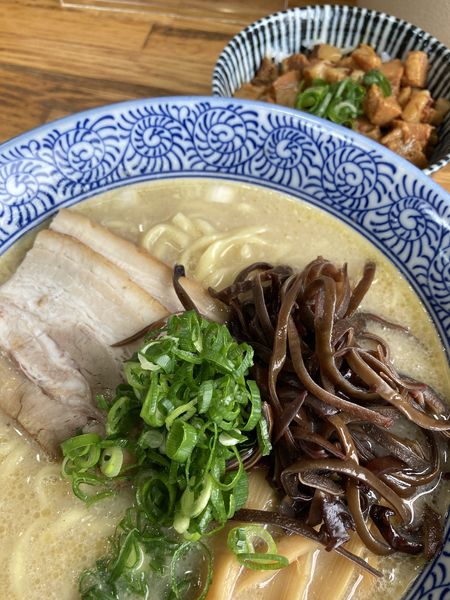 「鶏塩そば¥750と豚めし（小）¥250」@ひかり食堂の写真
