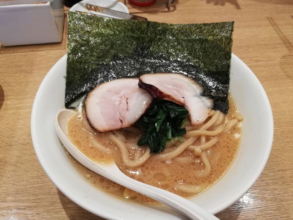 「醤油豚骨　期間限定」@一風堂 川越インター店の写真