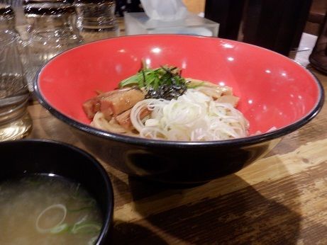 「油そば　並盛り」@すためし 西新宿本店の写真