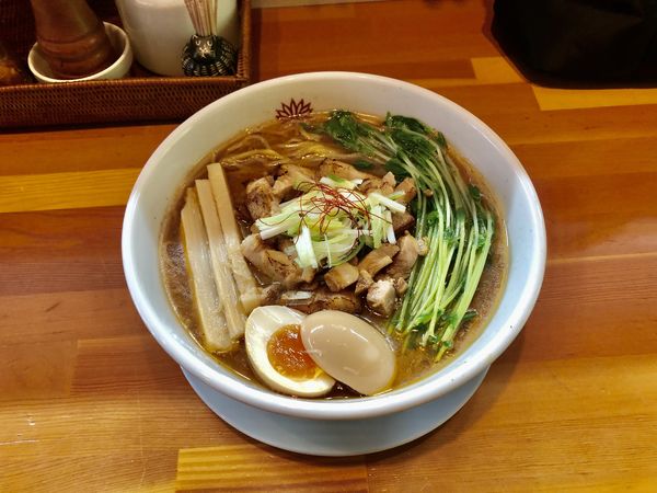 「濃いめ焼干し醤油（大盛り）」@らぁめん 翠蓮の写真