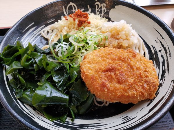 「朝そば・鬼おろし・わかめ変更・冷＋コロッケ」@ゆで太郎 長者町店の写真