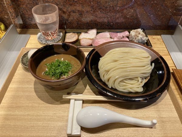 「つけ麺並特選全部乗せ半熟味玉」@中華蕎麦 とみ田の写真