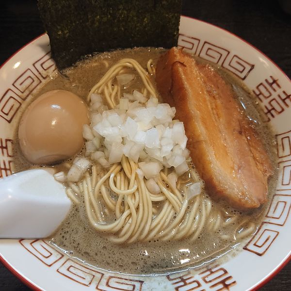 「濃厚煮干しそば850円、味玉100円、和え玉200円」@中華ソバ 伊吹の写真