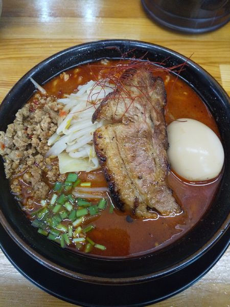 「しびれベトコン（味玉付き）」@ラーメン・つけ麺 爆王の写真