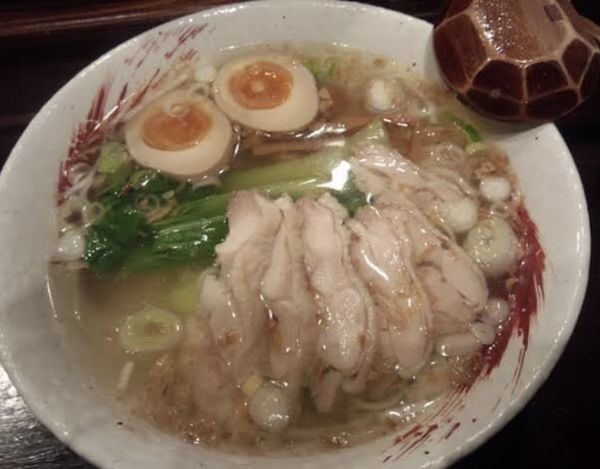 「鶏ラーメン」@らーめん 中々の写真
