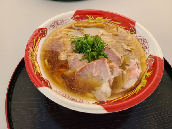 「鶏醤油らぁめん」@麺処 青野 ちちぶ道の駅店の写真