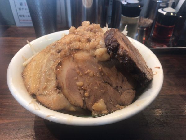 「雷そば中 豚増し×2」@雷 北松戸本店の写真