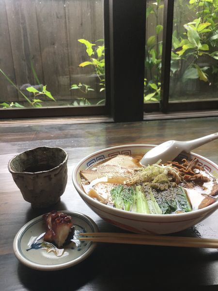 「らーめん(850¥)」@ぼけぼうしの写真